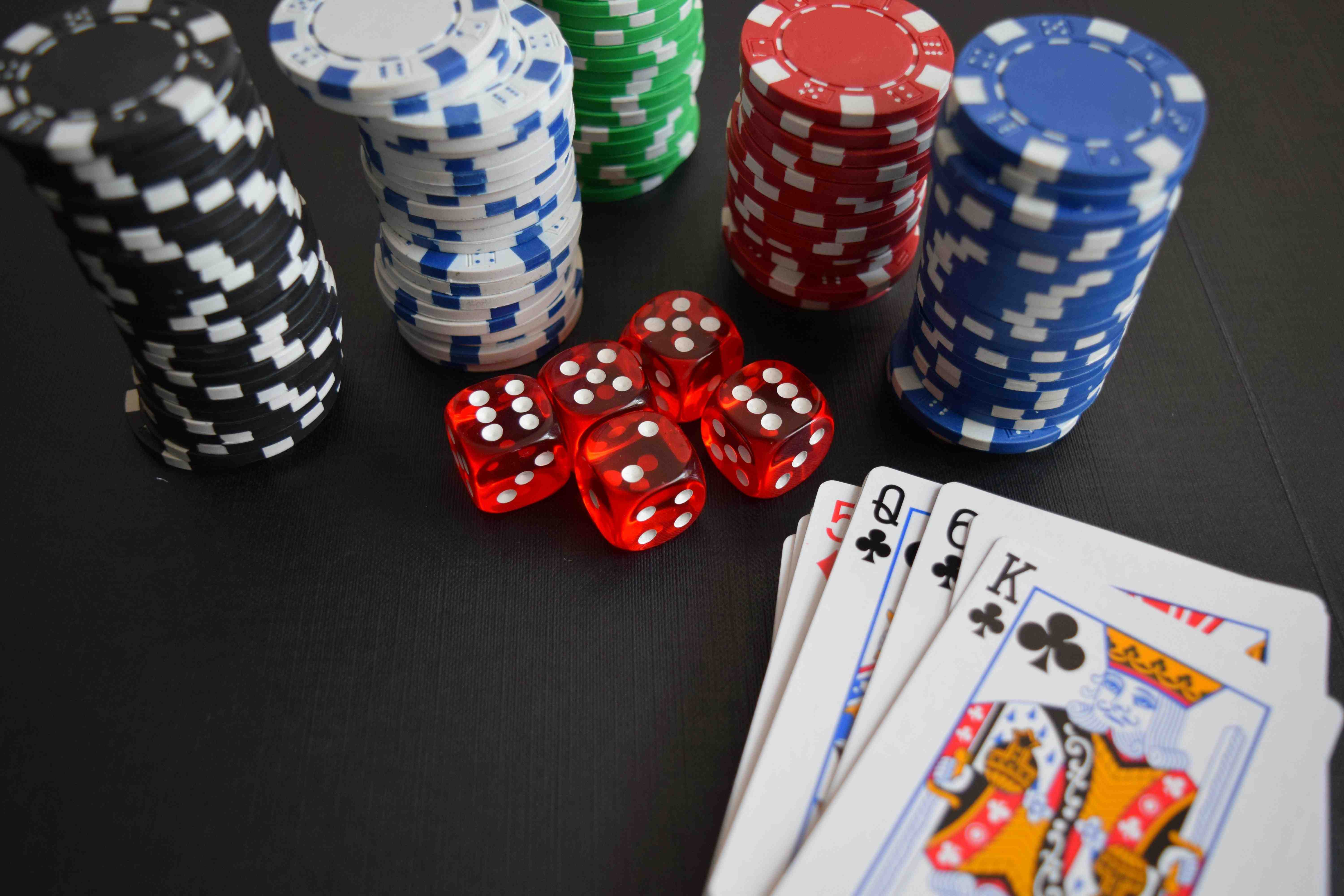 Cricket and football betting markets shown inside the CVC666 platform